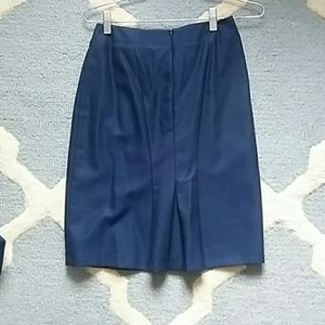 🗽navy blue pencil skirt